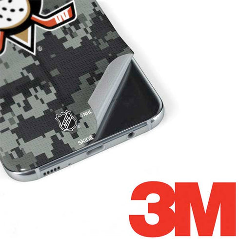 NHL Anaheim Ducks Camo Galaxy S8 Plus Skin